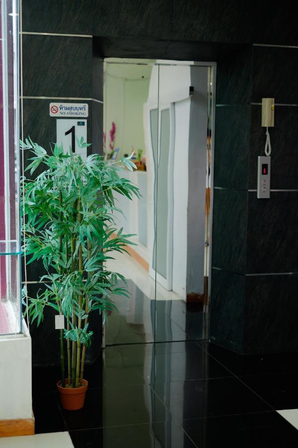 Blue Orchids Hotel ハートヤイ エクステリア 写真